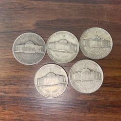 Lot of 5 silver war nickels, mint marks P &D. $17