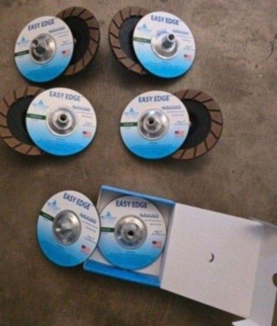 7" Ceramic Cup Wheels