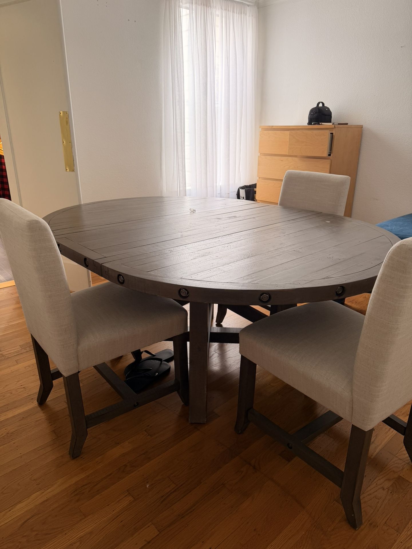 Living Spaces Dinning Table