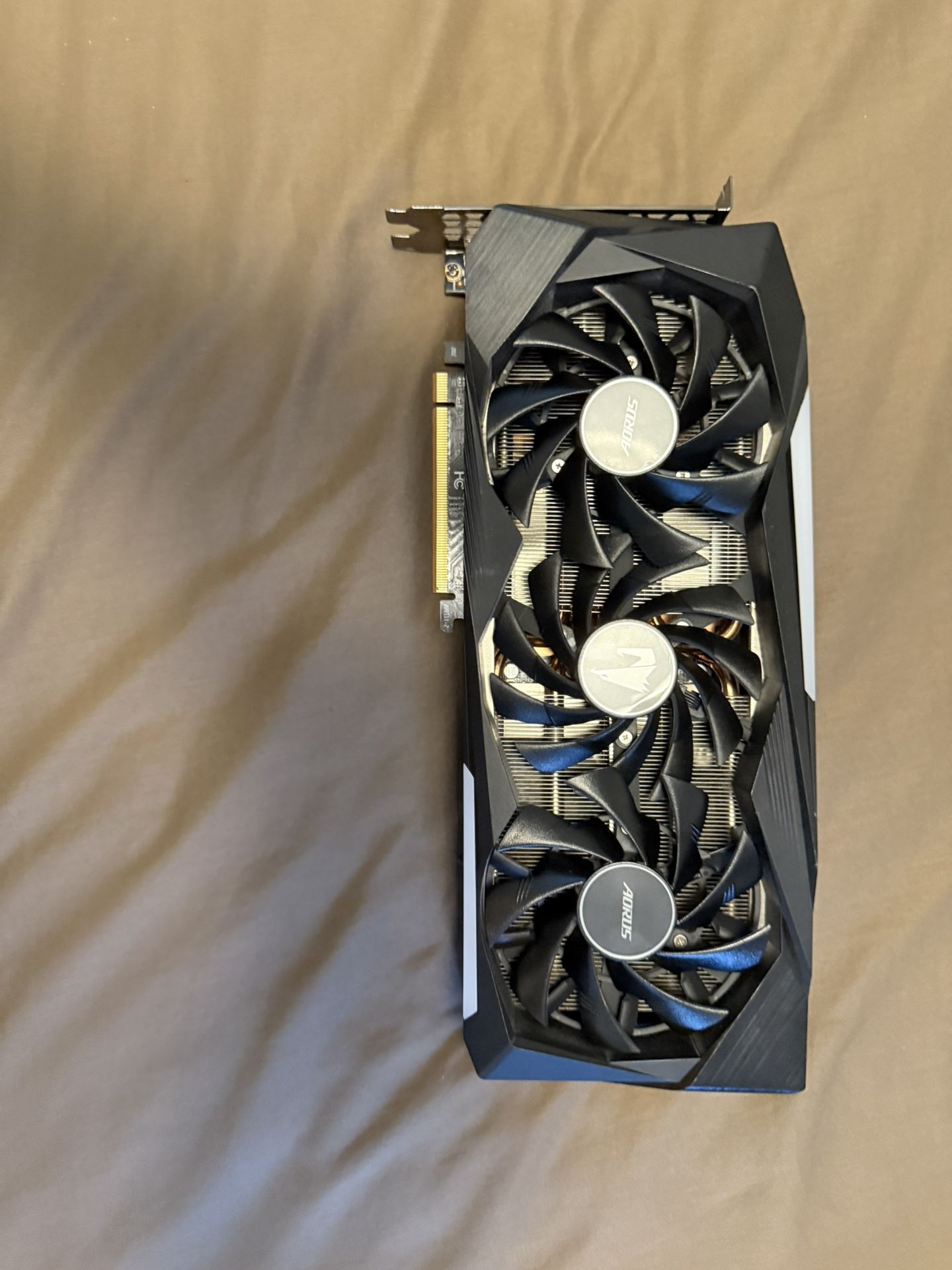 Aorus Radeon RX 6800 Master 16G