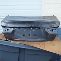 Auto Parts 2018 And 2019 Infiniti Q 50 AWD Rear Deck Lid OEM Factory Like New. 