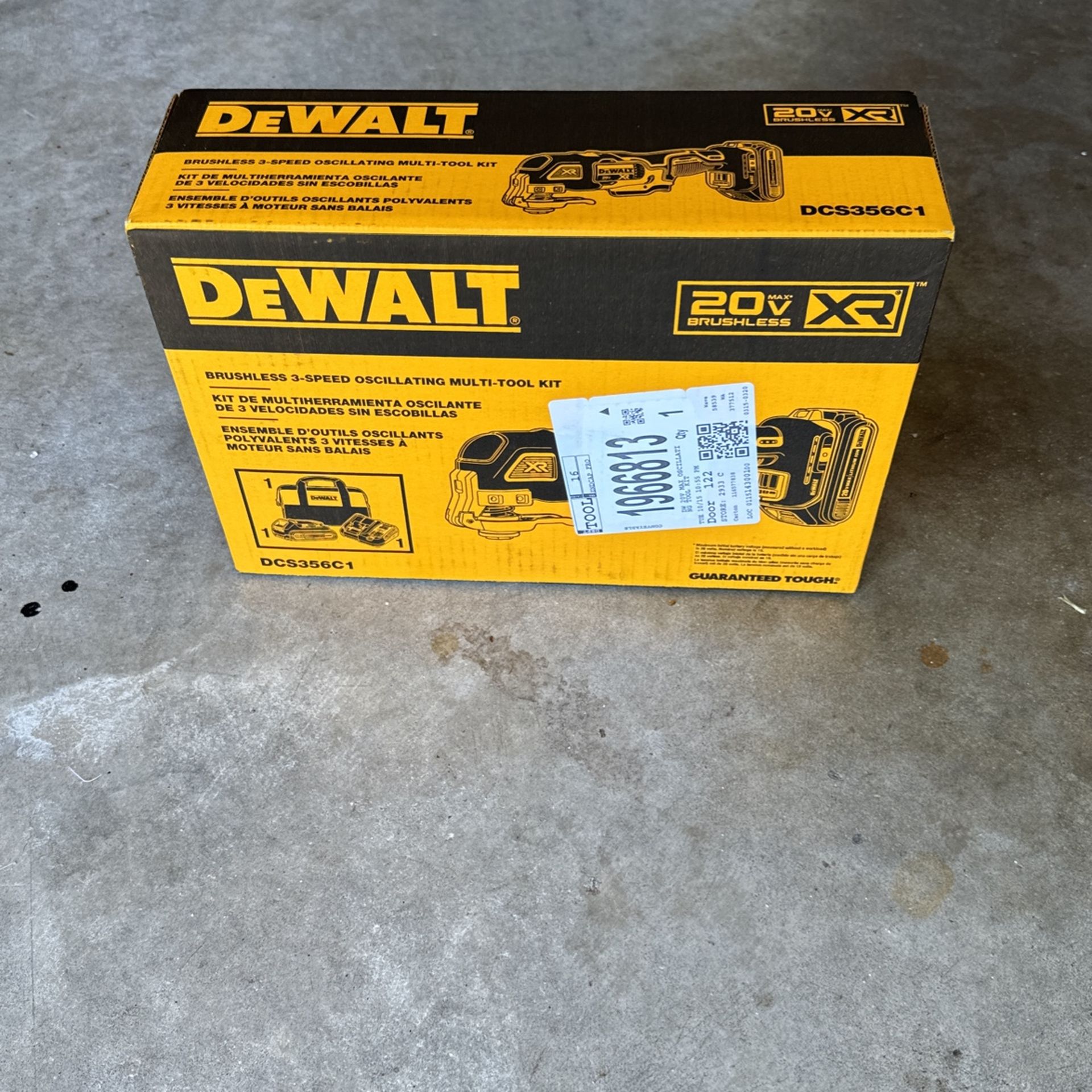 DeWalt Brushless Oscillating Multi-tool Kit
