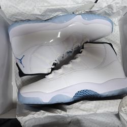 Jordan Retro 11 Legend Blue 11.5 MENS.