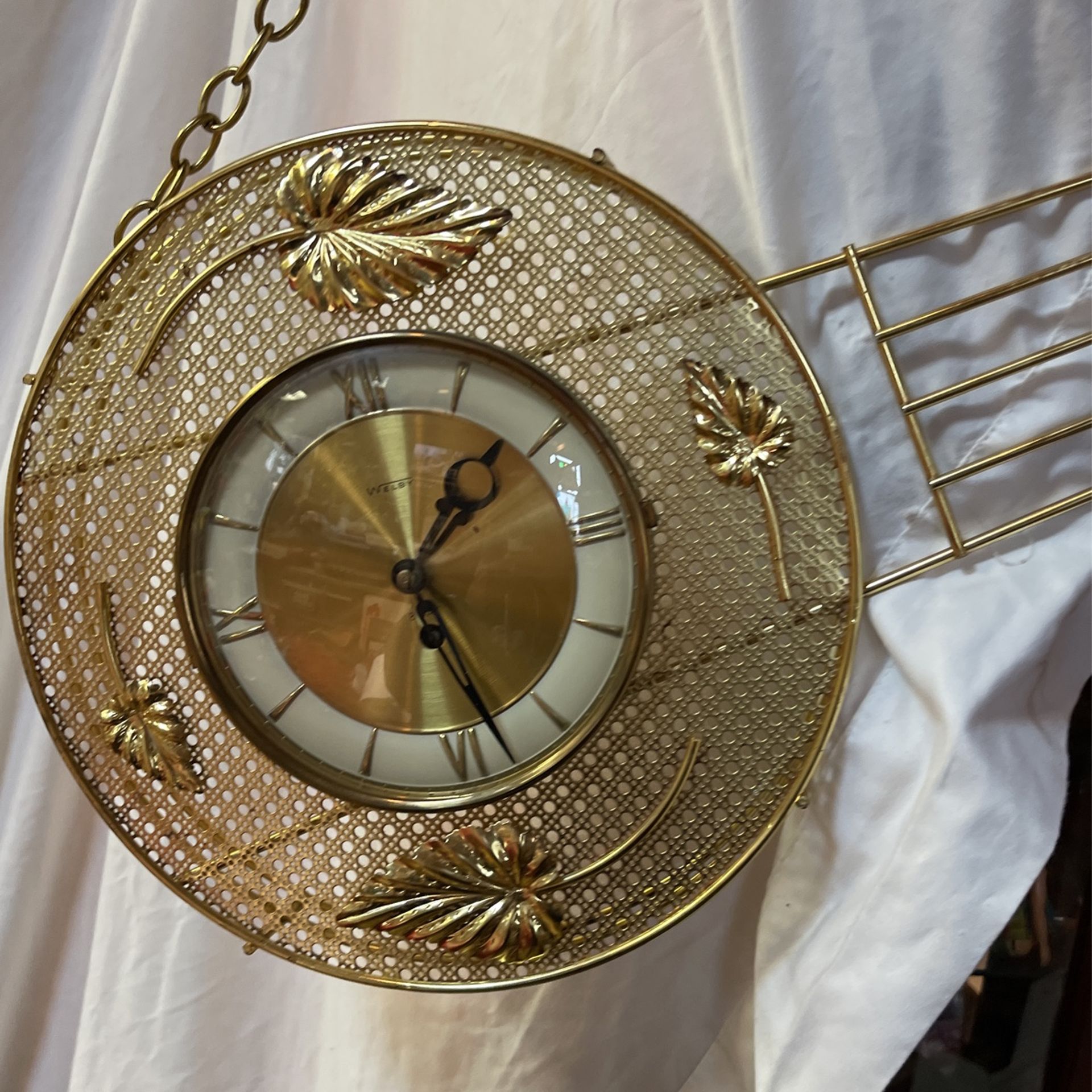 Banjo clock
