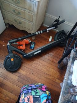 Electric scooter
