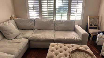 Sectional sofa