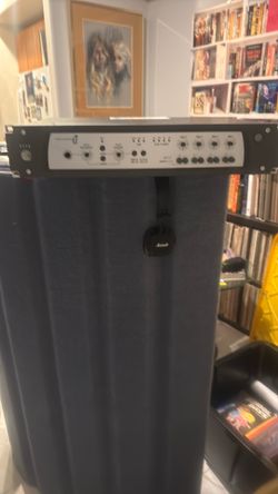 Digidesign recording interface 200