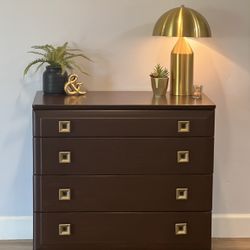 Dresser, Wood! Attractive Mid-Century Modern 4-Drawers, Chest, Coffee Bar, Buffet, Credenza, Entryway Table, Storage, TV Stand - Solid Construction!