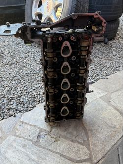 Colorado 2005 cylinder head