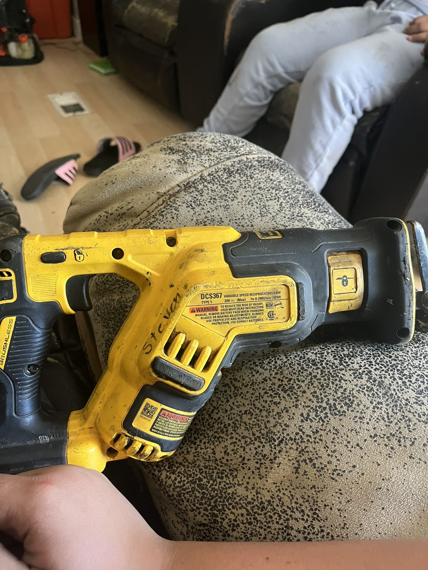 dewalt saw