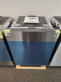 Profile 24 in. Built-In Top Control Dishwasher in Fingerprint Resistant Stainless w/Stainless Tub, 3rd Rack, 42 dBA
