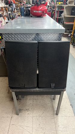 Pair Martin Audio London CDD10 10” Passive Loudspeaker