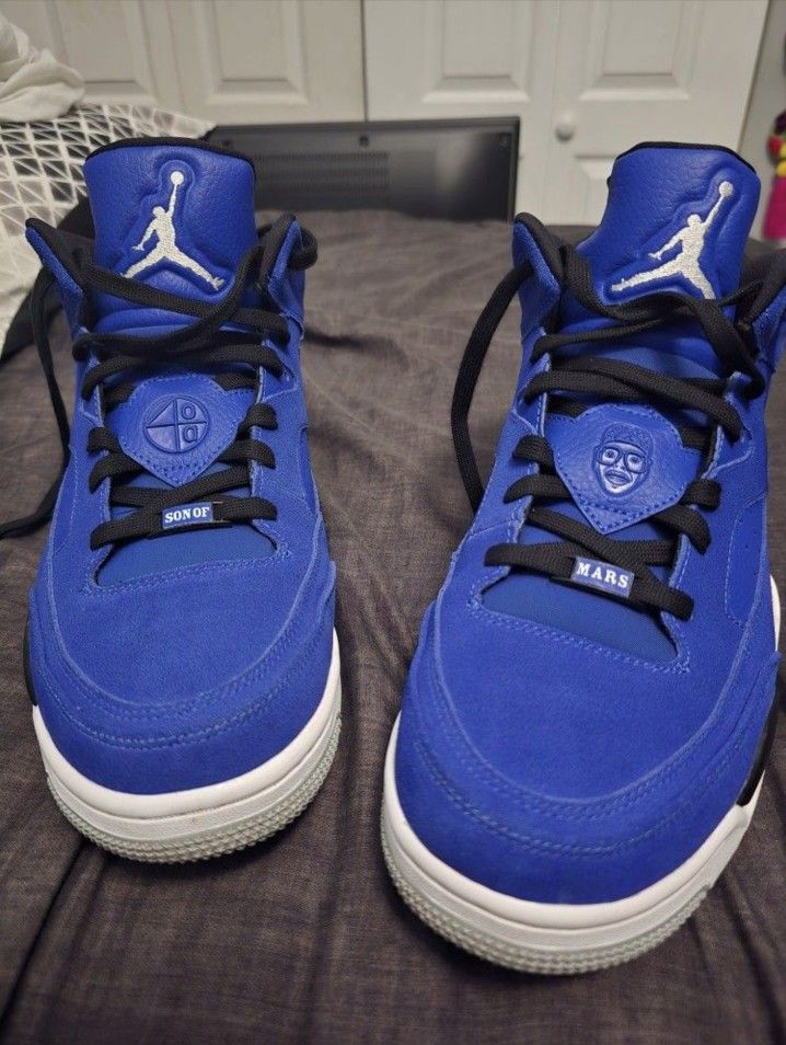 2018 JORDANS SON OF MARS Size 13 Like New (WORN ONCE)