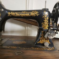 Vintage Paragon Sewing Machine 