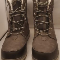 Men's Winter Boots Size 10