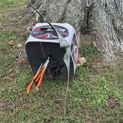 Bear KODIAK MAGNUM recurve; 45 lb 