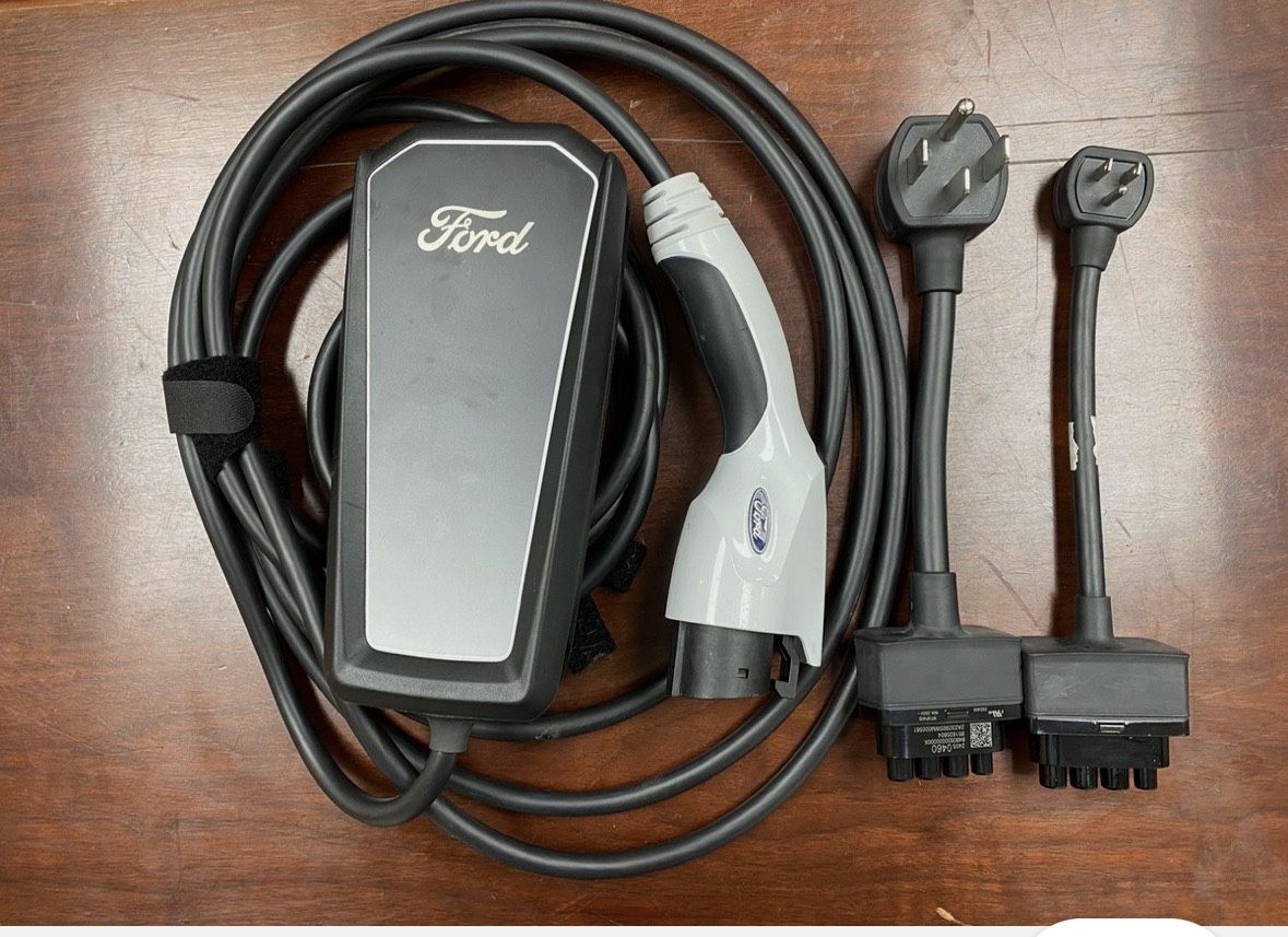 FORD EV Charger