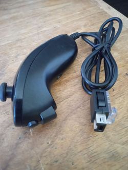 NUNCHUK CONTROLLER FOR NINTENDO WII