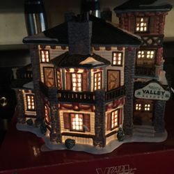 Lighted LeMax Houses 