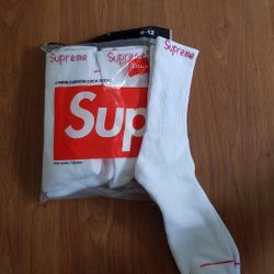 Socks Supreme X Hanes White  