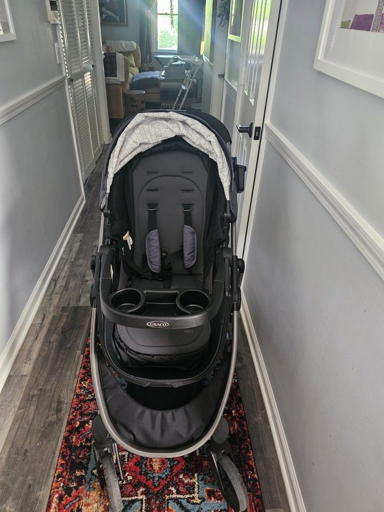 Gently Used Graco Stroller 