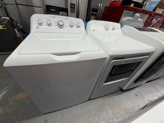 GE Agitator Washer & Dryer Set