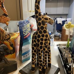 Giraffe Wooden Sculpture 