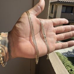 22” SOLID 14K Flat Curb Link Chain 