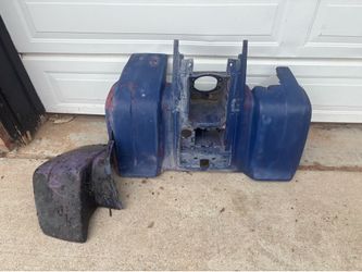 Yamaha blaster rear plastic and one fender