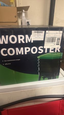 VermiComposter Worm Bin