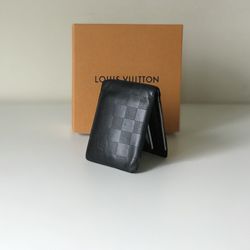 Louis Vuitton Damier infini Multiple Wallet for Sale in Seattle, WA -  OfferUp