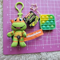 MICRO TEENIES nickelodeon TEENAGE MUTANT NINJA TURTLES MICHAELANGELO + FREEBIE 