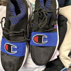 Champion Shoes 9.5 Men’s 