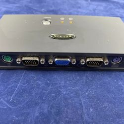 Belkin F1DB102P OmniView E Series 2-Port PS/2 VGA External KVM Switch