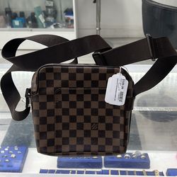 Handbag Louis Vuitton