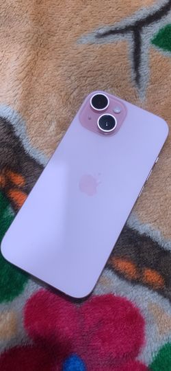 Brand new iPhone 15 128gb carrier (T-Mobile) Trades are open‼️