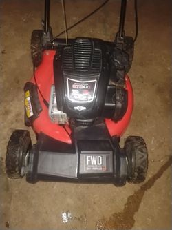 Lawnmower / Red
