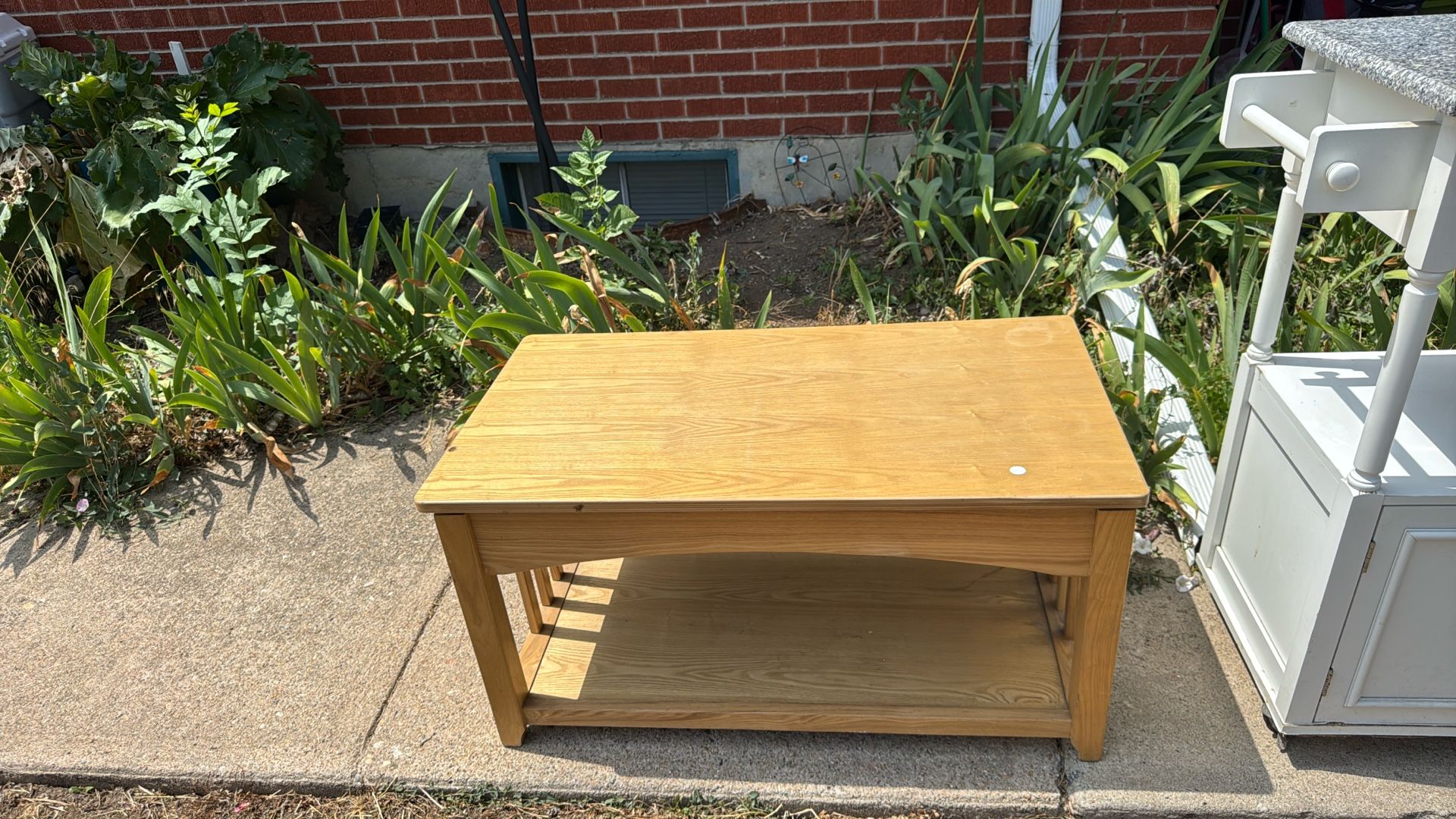 Lift Top Coffee Table