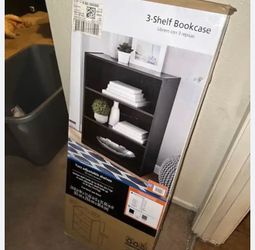 3 shelf book case