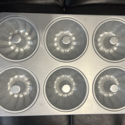 Mini Bundt Cake Pan