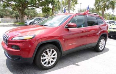 Jeep Cherokee Limited 2017! With only $1500 down payment I can get you approved... Bad credit... No credit... Repo? No Problem