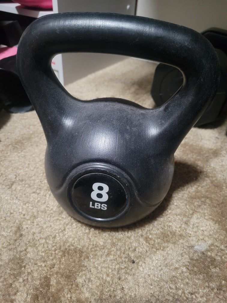 8 POUND KETTLE BALL