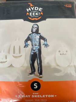 Kids skeleton costume$5