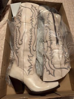 Boots Dan Post