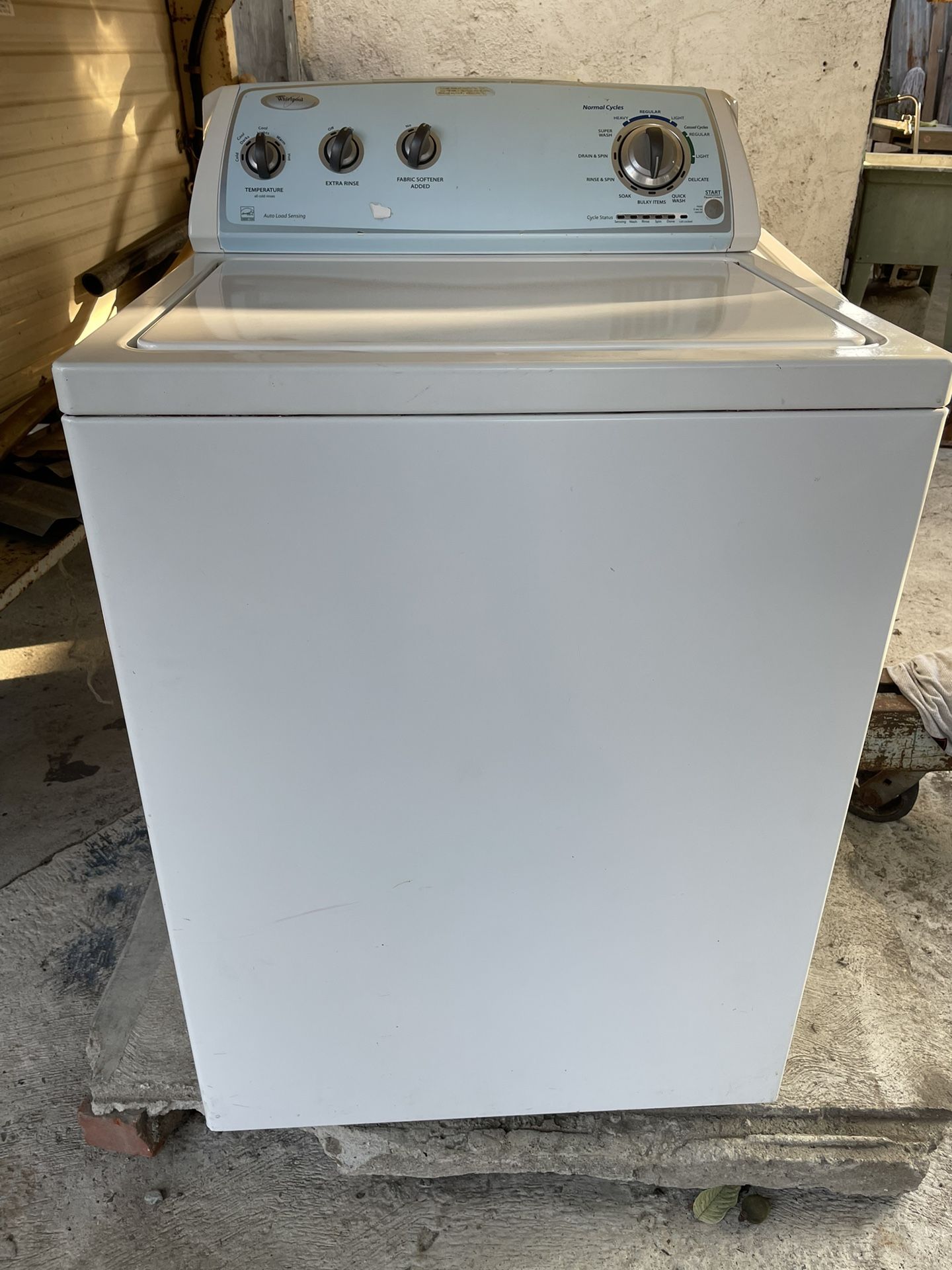 Whirlpool Washing Machine - Needs Repair 