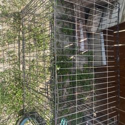 Medium Size Dog Crate 