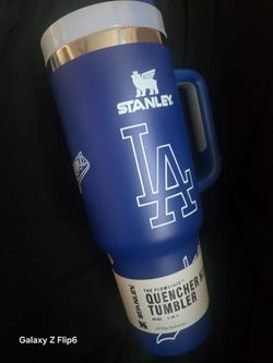 35.00 dodger Stanley 40 OZ