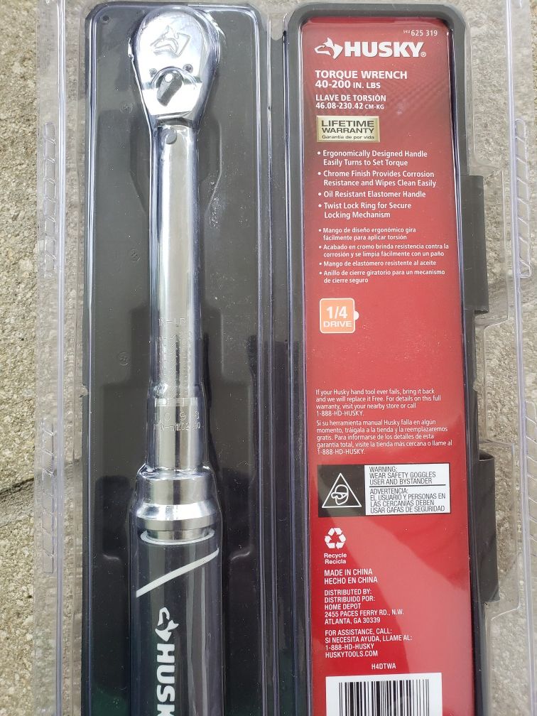 Husky Torque Wrench 40-200 in lbs.