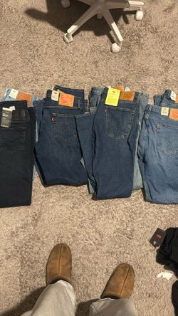 New Levi’s All With Tags