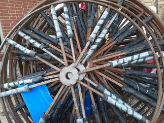 82 And 90 Inch Wheels Made Of Metal For Fence Or Other Stuff